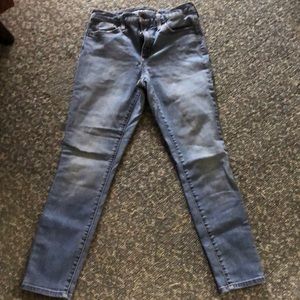 Universal Thread High Rise Skinny Jeans